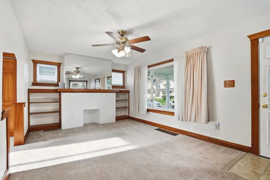 756 S Richardson Avenue, Columbus, OH 43204 - #2