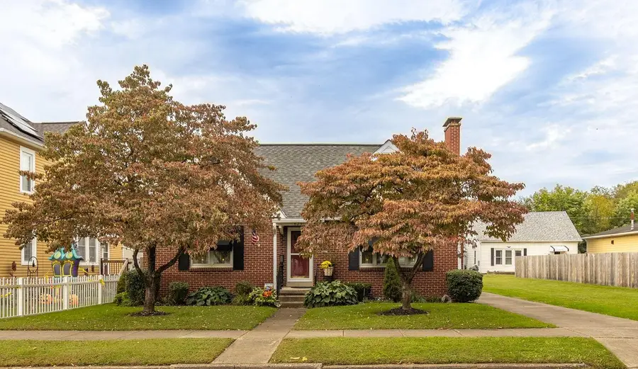 623 E 5th Avenue, Lancaster, OH 43130 - #2