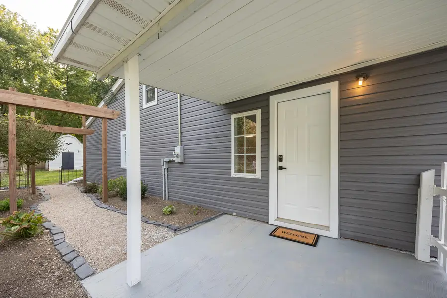 2045 Whitehead Road, Columbus, OH 43223 - #3