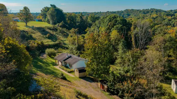 4005 Campbell Road, Athens, OH 45701