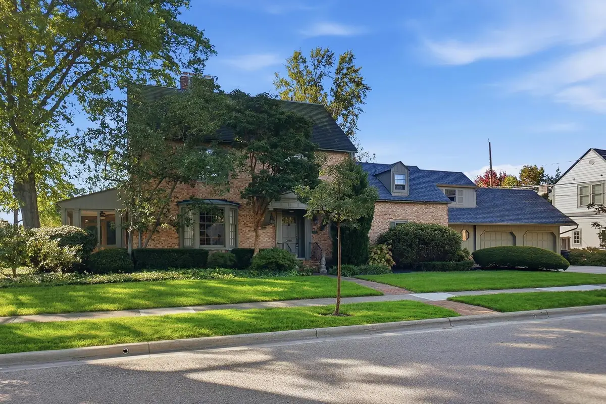 2375 Andover Road, Upper Arlington, OH 43221 - #1