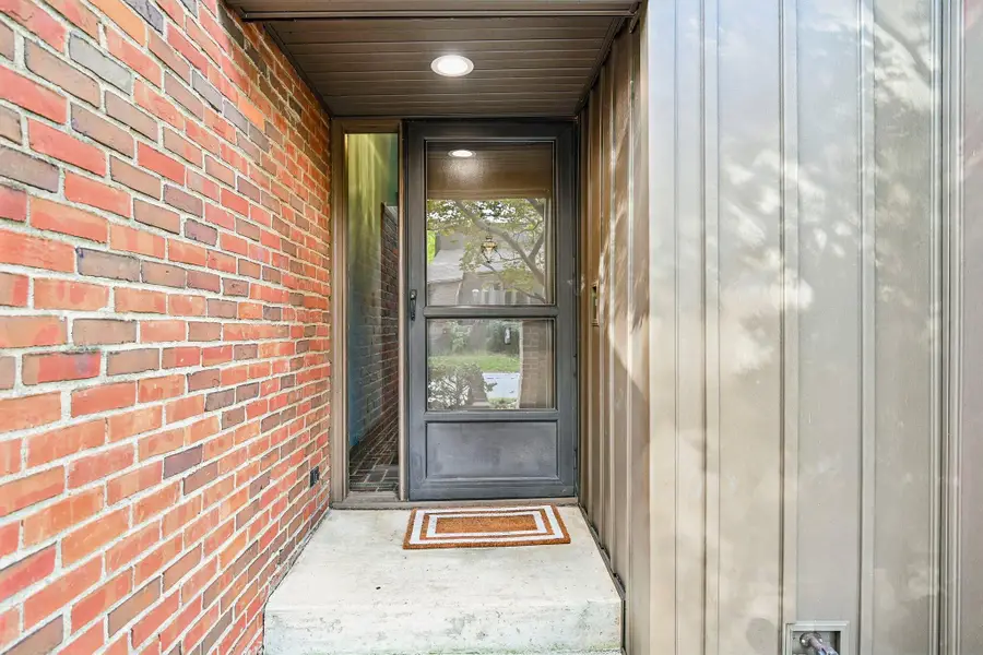 95 Glen Drive, Worthington, OH 43085 - #2