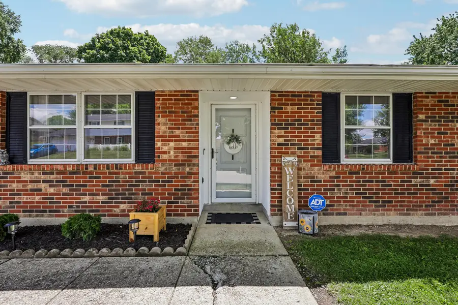 4916 Arrowview Drive, Huber Heights, OH 45424 - #2