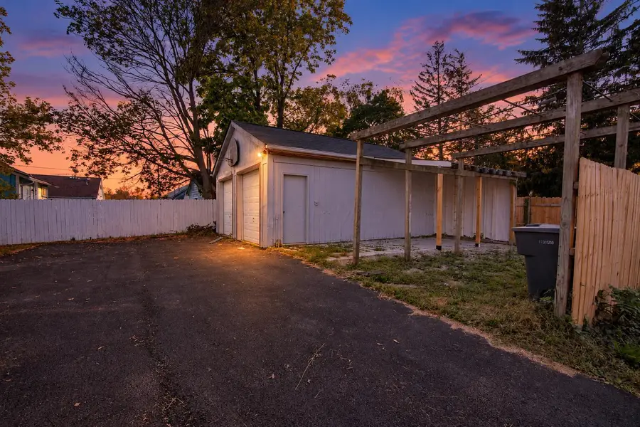 4981 Cleveland Avenue, Columbus, OH 43231 - #3