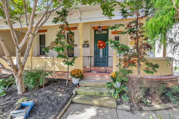 417 E Chestnut Street, Lancaster, OH 43130
