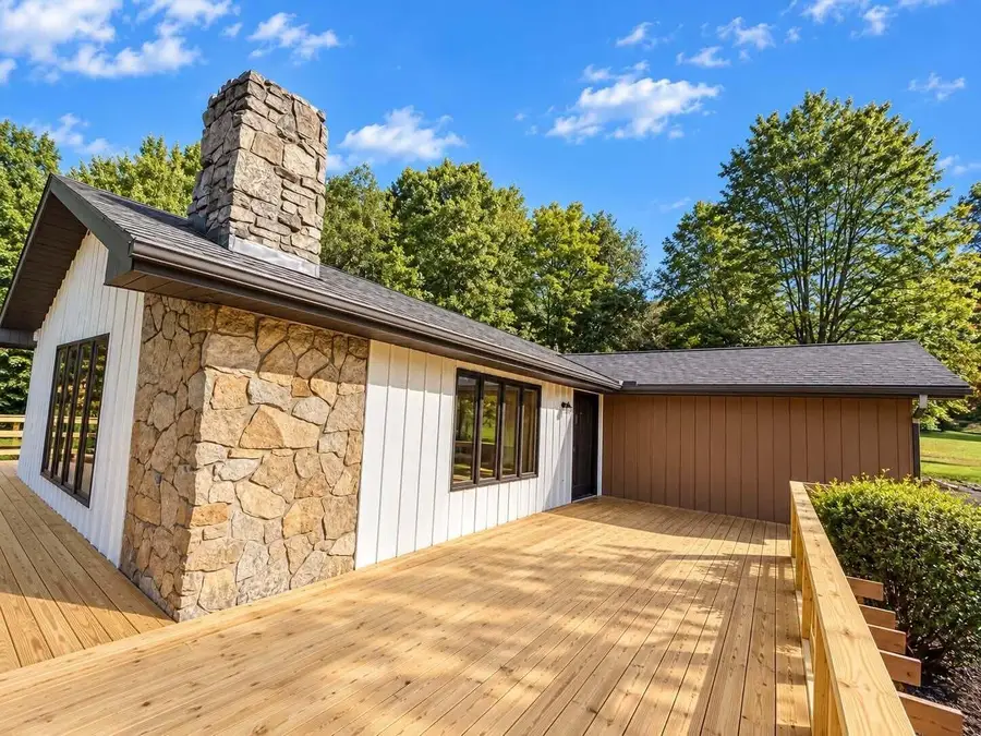 14123 N Liberty Road, Mount Vernon, OH 43050 - #2