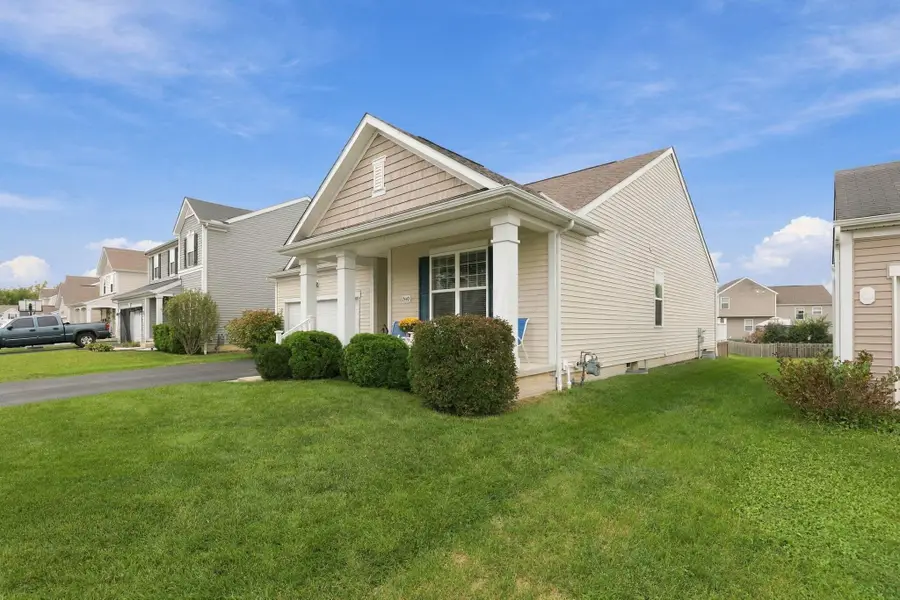 2440 Sky Valley Drive, Grove City, OH 43123 - #3