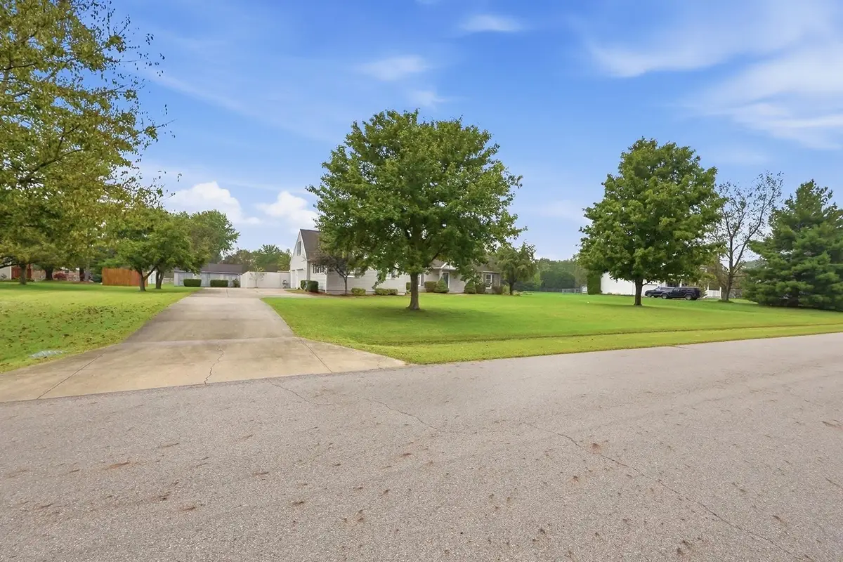 2881 Deer Run Road, Springfield, OH 45504 - #1