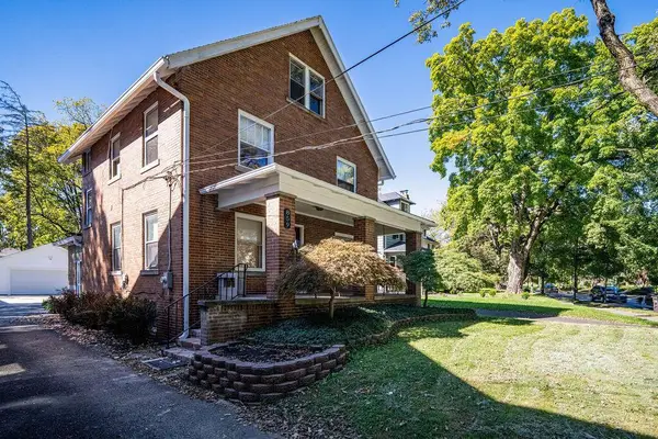 859 College Avenue, Columbus, OH 43209