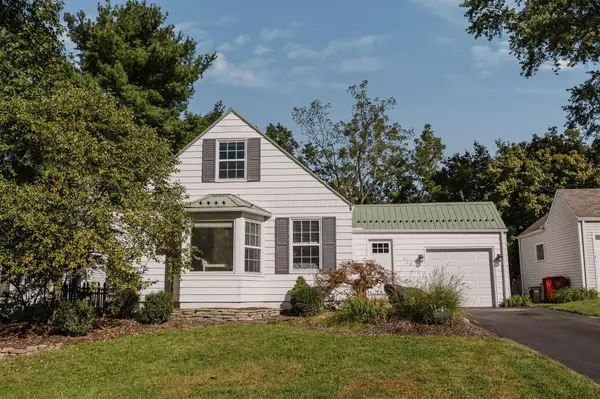 568 Loveman Avenue, Worthington, OH 43085