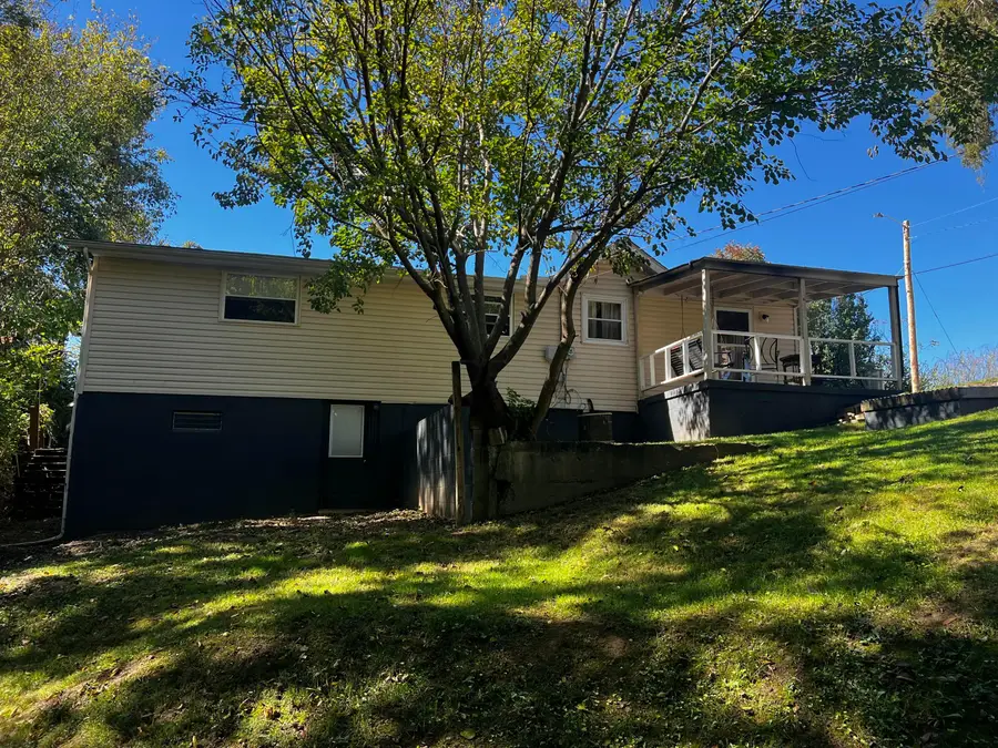 7087 Iris Drive, Grove City, OH 43123 - #2