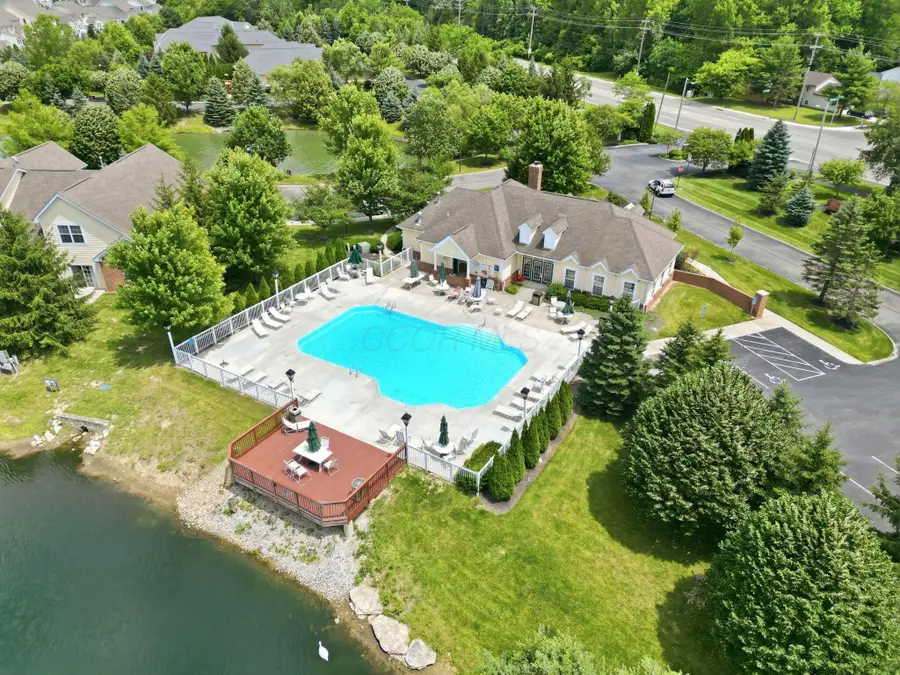 7915 Avaleen Circle N, Dublin, OH 43016 - #2