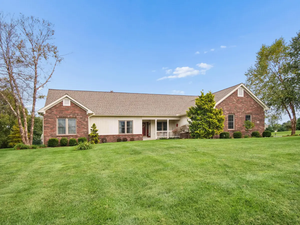 1982 Wilshire Lane Nw, Lancaster, OH 43130 - #1