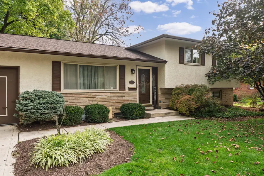 4286 Kenridge Drive, Columbus, OH 43220 - #3