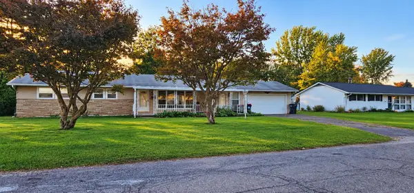 691 Meadow Drive, Newark, OH 43055