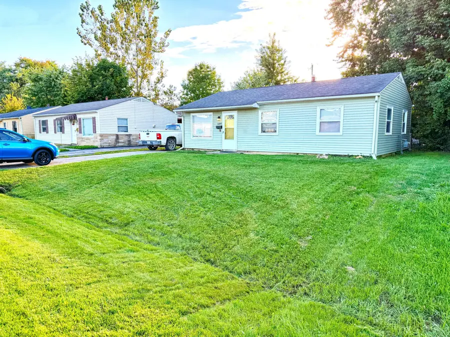1239 Brentnell Avenue, Columbus, OH 43219 - #2