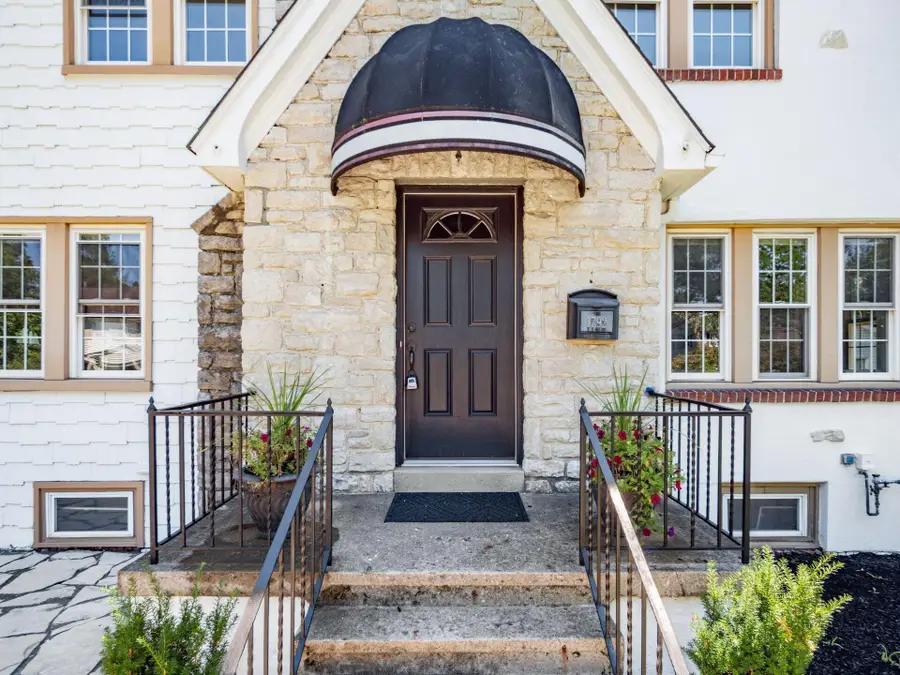 1792 Andover Road, Columbus, OH 43212 - #3