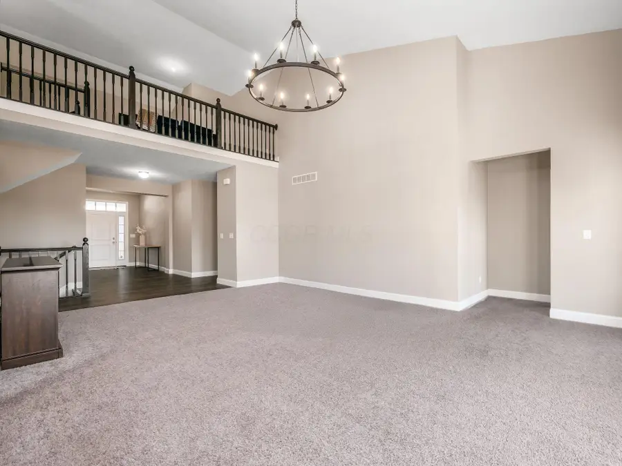 109 Thrush Circle, Pickerington, OH 43147 - #3