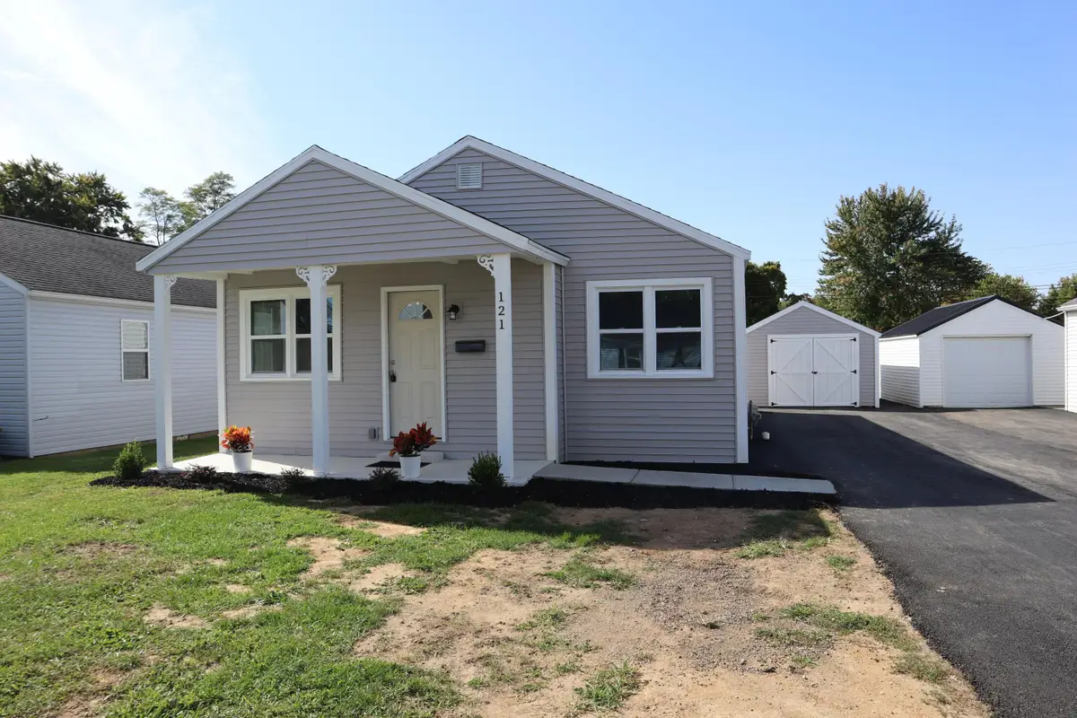 121 Laurel Road, Washington Court House, OH 43160 - #1