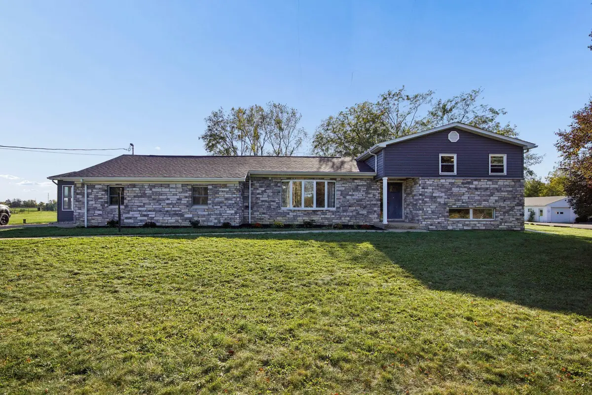 1144 Spring Valley Road, London, OH 43140 - #1