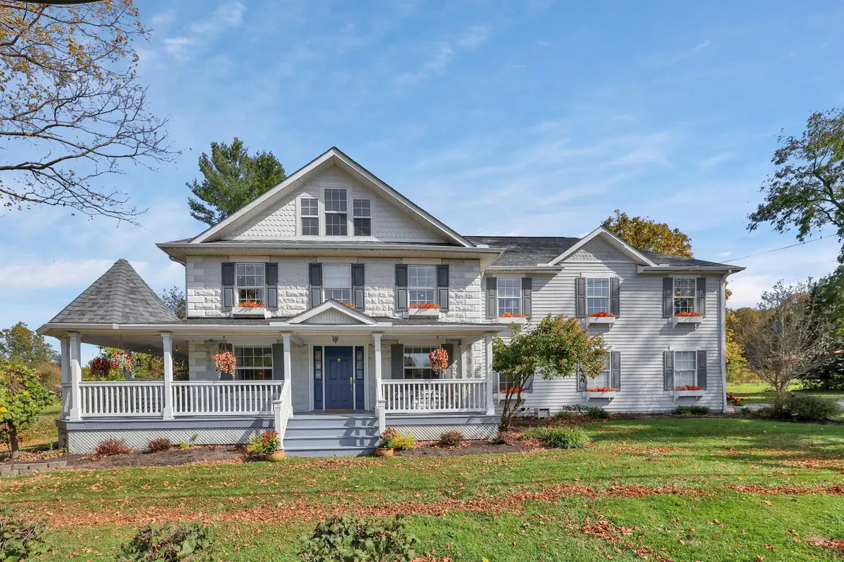 4490 North Street, Granville, OH 43023 - #1