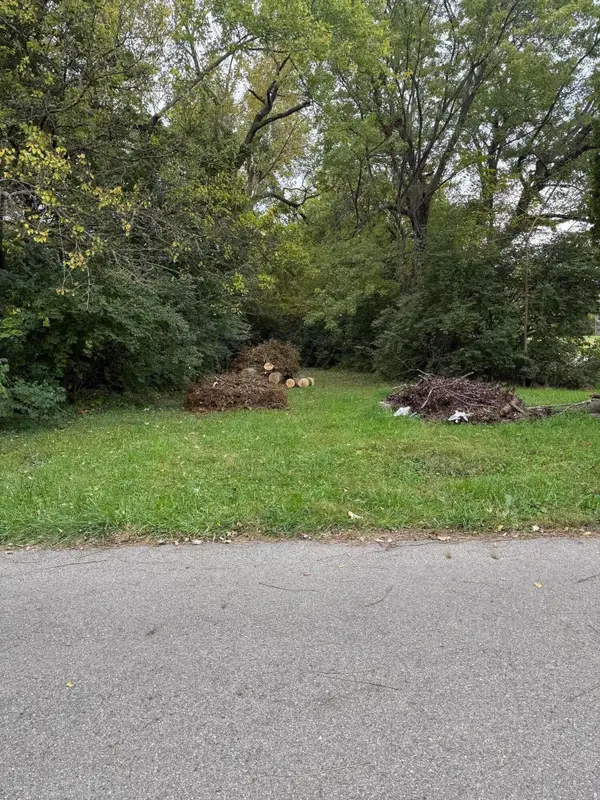 2101 Huron Avenue, Springfield, OH 45505