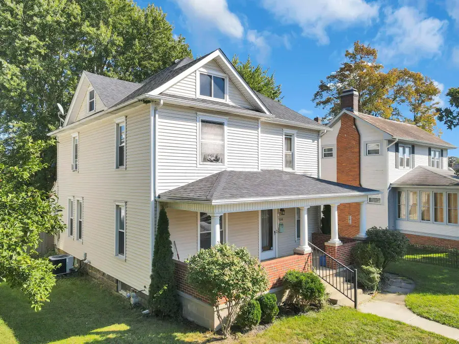 708 N High Street, Lancaster, OH 43130 - #3