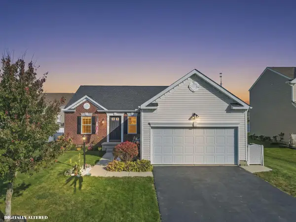 1524 Mary Lou Drive, Pataskala, OH 43062