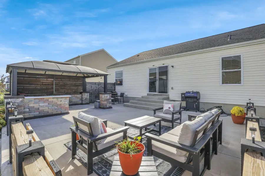 1524 Mary Lou Drive, Pataskala, OH 43062 - #3