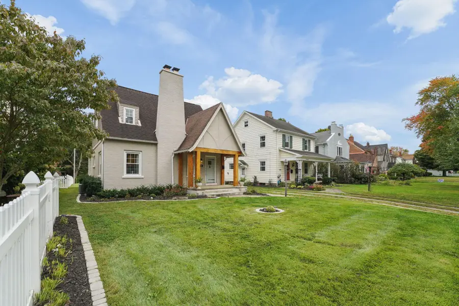 548 E Allen Street, Lancaster, OH 43130 - #3