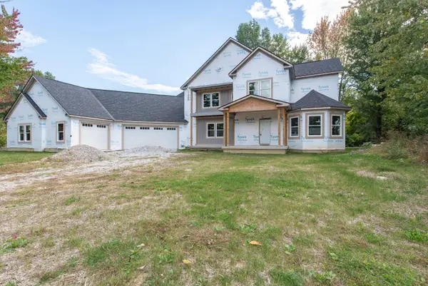 176 Summit Glen Road Sw, Pataskala, OH 43062