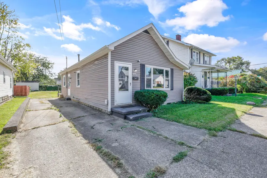 1622 W Fair Avenue, Lancaster, OH 43130 - #2