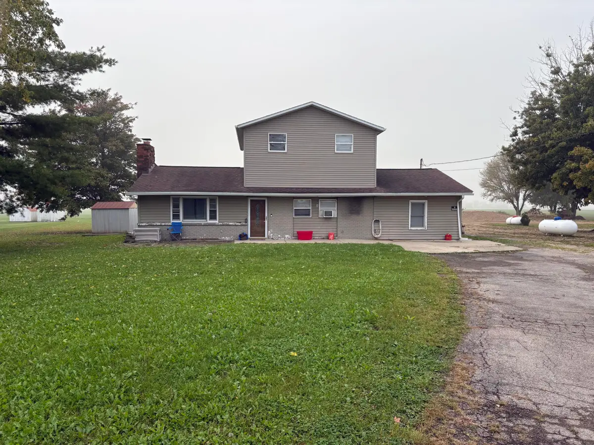 1304 Spring Valley Road, London, OH 43140 - #1