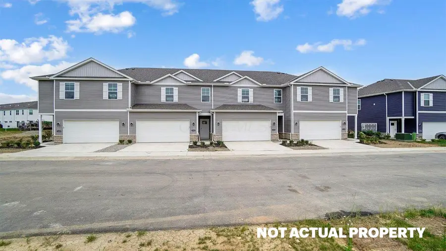 1422 Marinelli Drive East, Columbus, OH 43228 - #2
