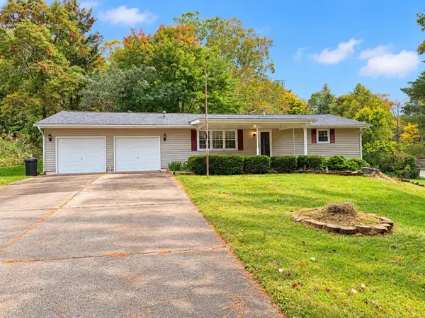 2049 Boving Road Sw, Lancaster, OH 43130