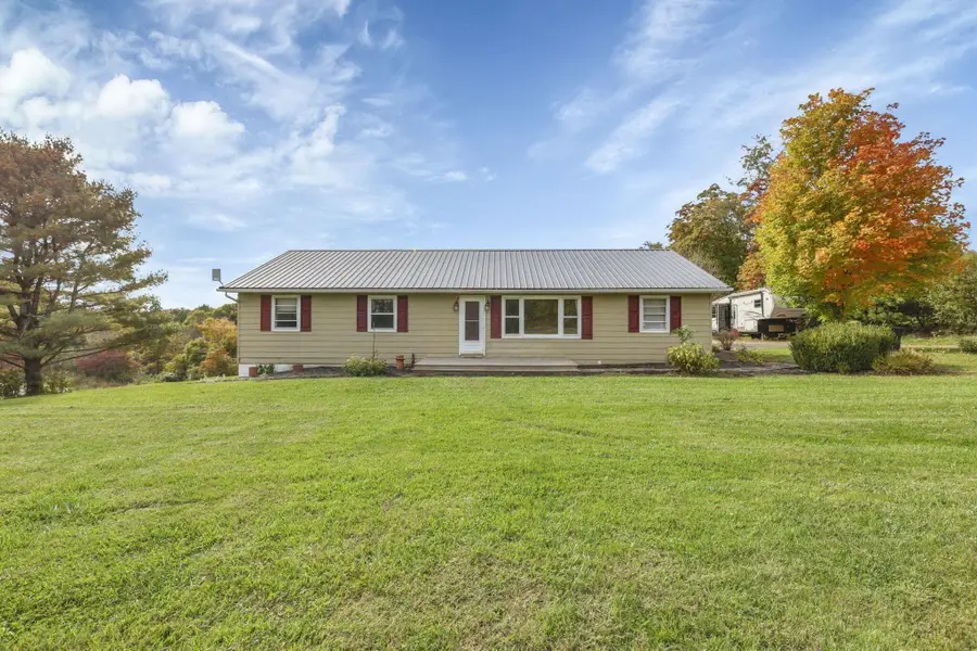 3835 Avalon Road, Rushville, OH 43150 - #2