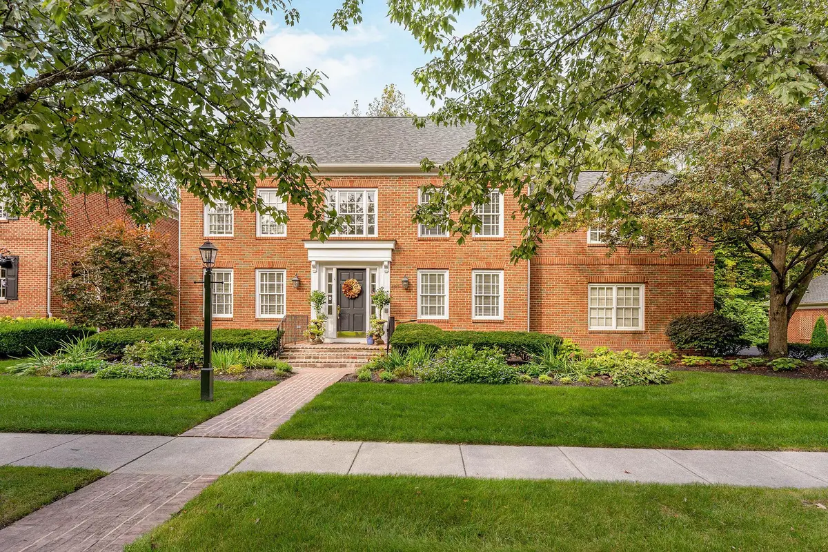 4193 Sudbrook Square W, New Albany, OH 43054 - #1