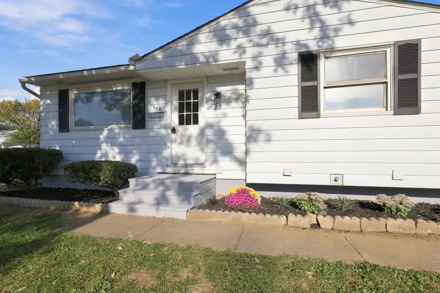 304 Amsterdam Avenue, Columbus, OH 43207 - #2
