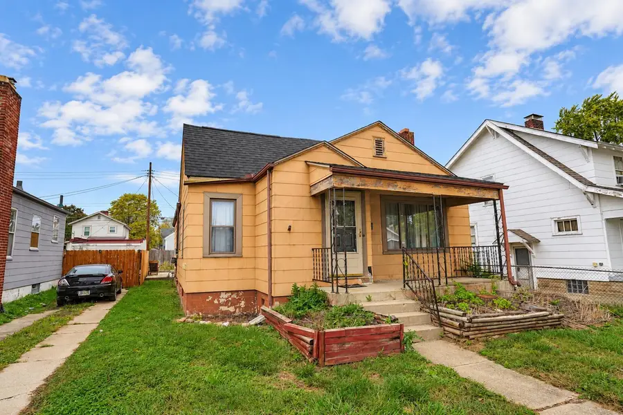 691 S Warren Avenue, Columbus, OH 43204 - #3