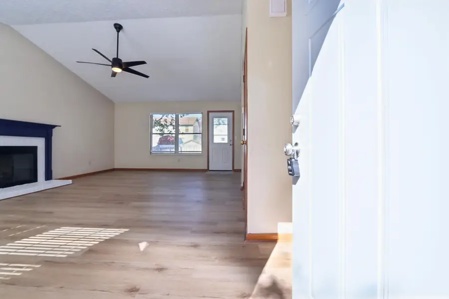 7220 Dewfall Drive, Reynoldsburg, OH 43068 - #3