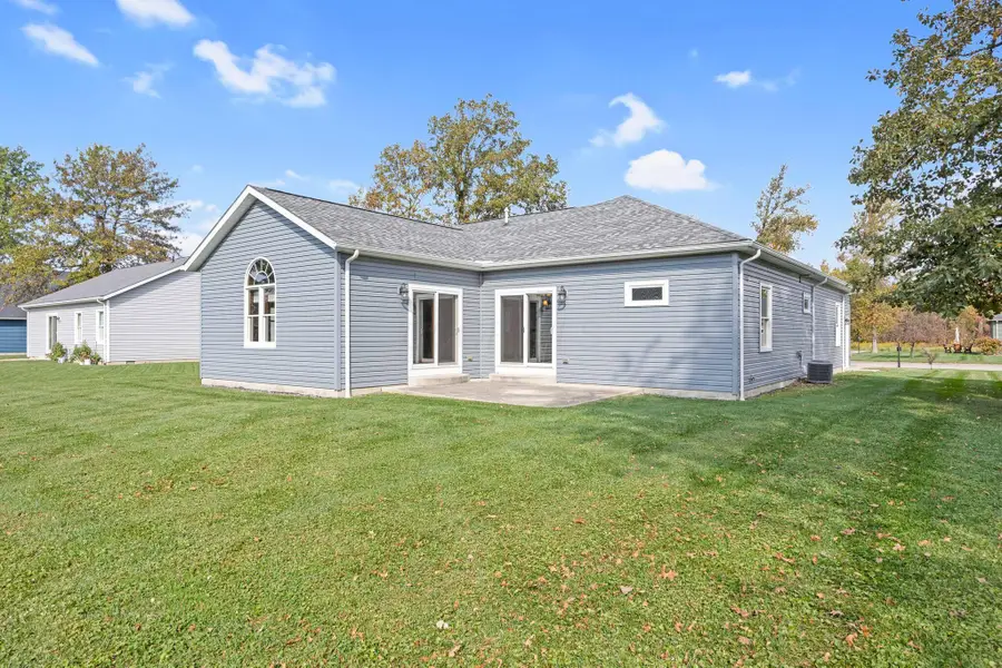 235 N Pine Street, Lakeview, OH 43331 - #3