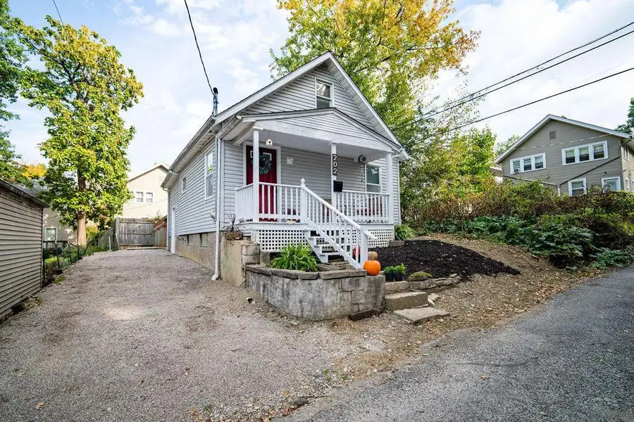 202 Leeds Alley, Columbus, OH 43202 - #3