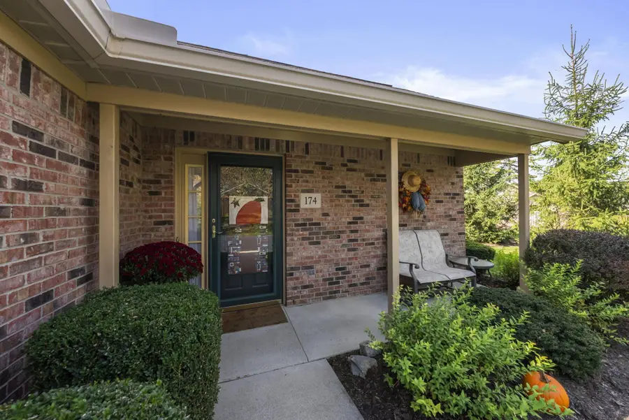 174 Cameron Ridge Drive, Columbus, OH 43235 - #2