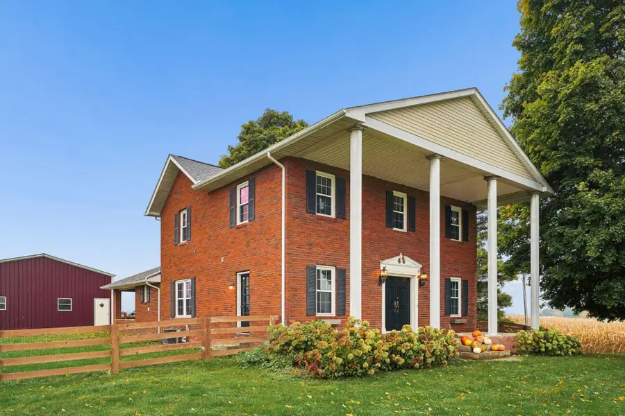 6325 Lancaster Circleville Road Sw, Lancaster, OH 43130 - #2
