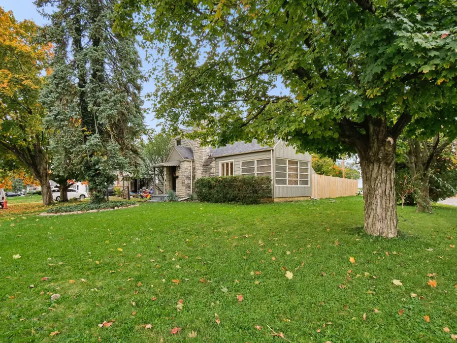 35 Demorest Avenue, Columbus, OH 43204 - #2