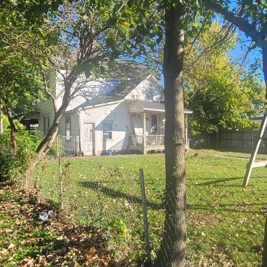 803 Washington Avenue, Washington Court House, OH 43160 - #3