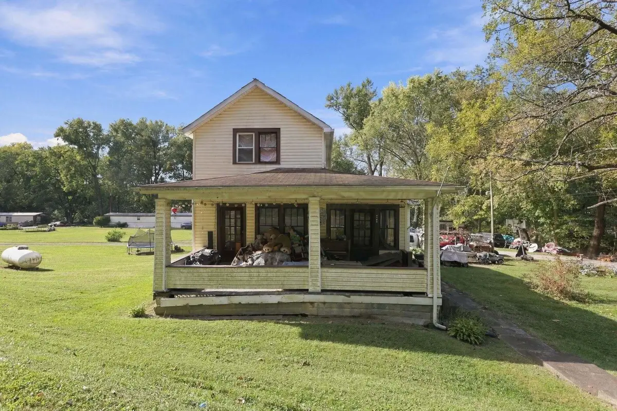 2965 N River Road E, Zanesville, OH 43701 - #1
