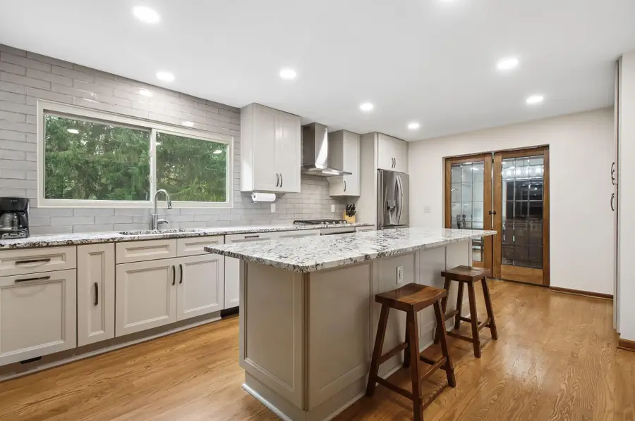 1975 Thistlewood Court, Columbus, OH 43235 - #3