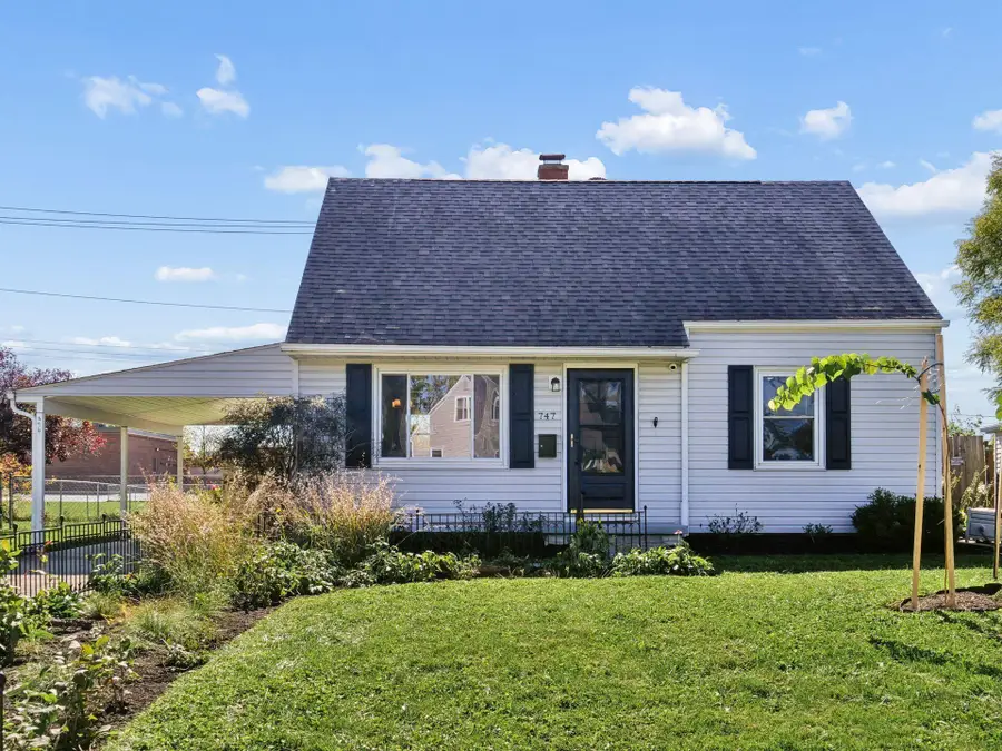 747 Wainwright Drive, Columbus, OH 43224 - #2
