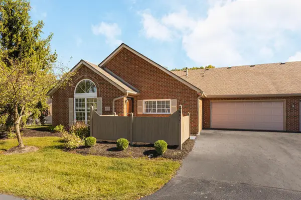 6837 Ridge Rock Drive, New Albany, OH 43054